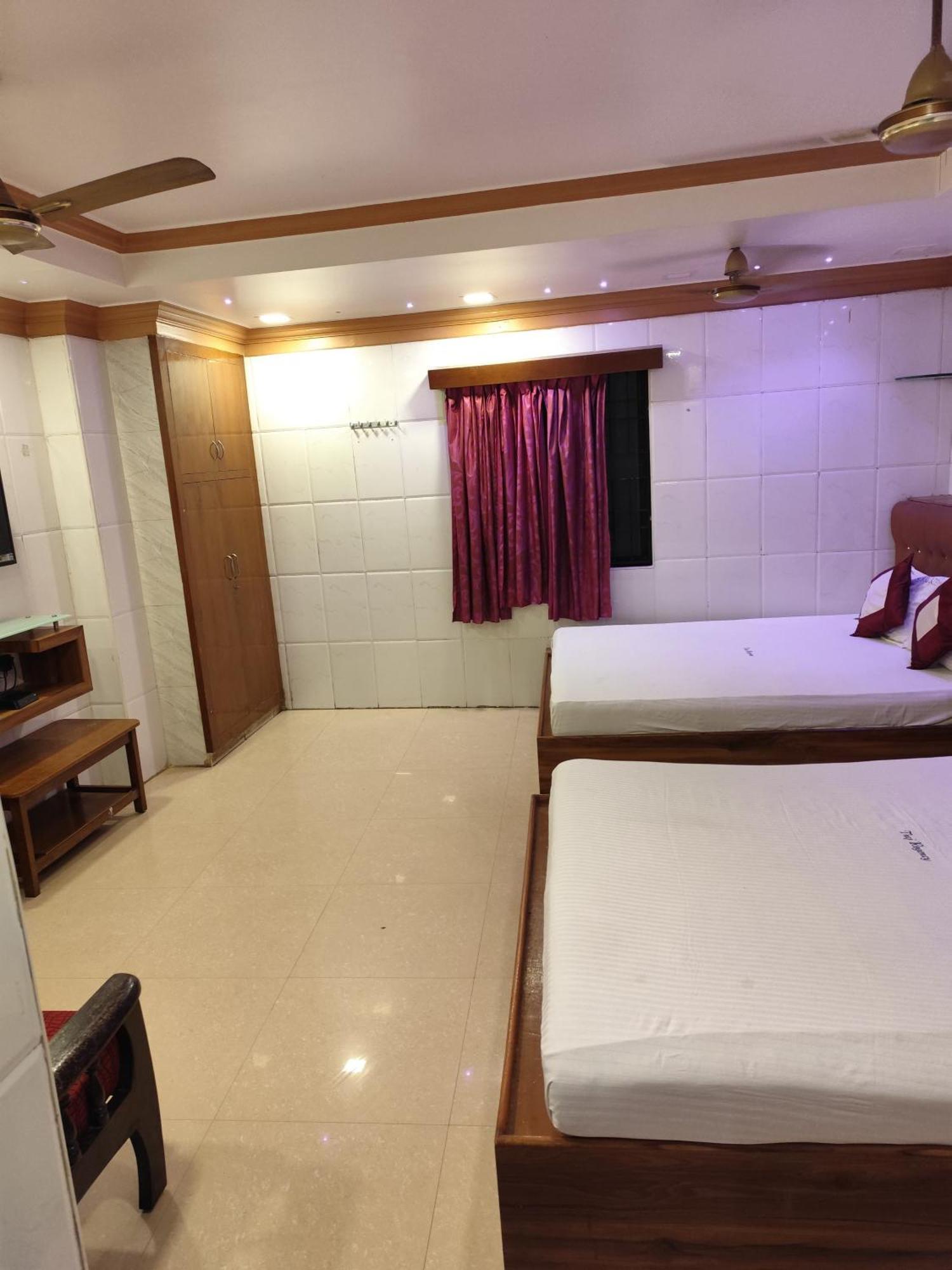 Nb Inn Palace Chennai Luaran gambar